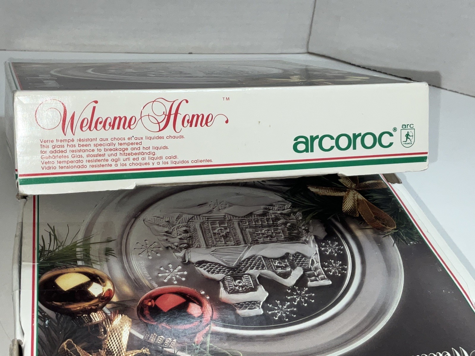 Arcoroc “Welcome Home” France Clear Glass 7 1/2″ Holiday Plates Set of 8 NICE!