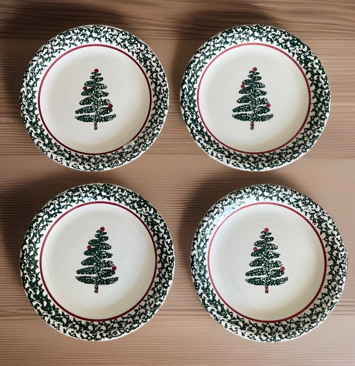 VTG Set/4 Furio Italian Stoneware Christmas Tree Dinner Plates 10.25” EUC
