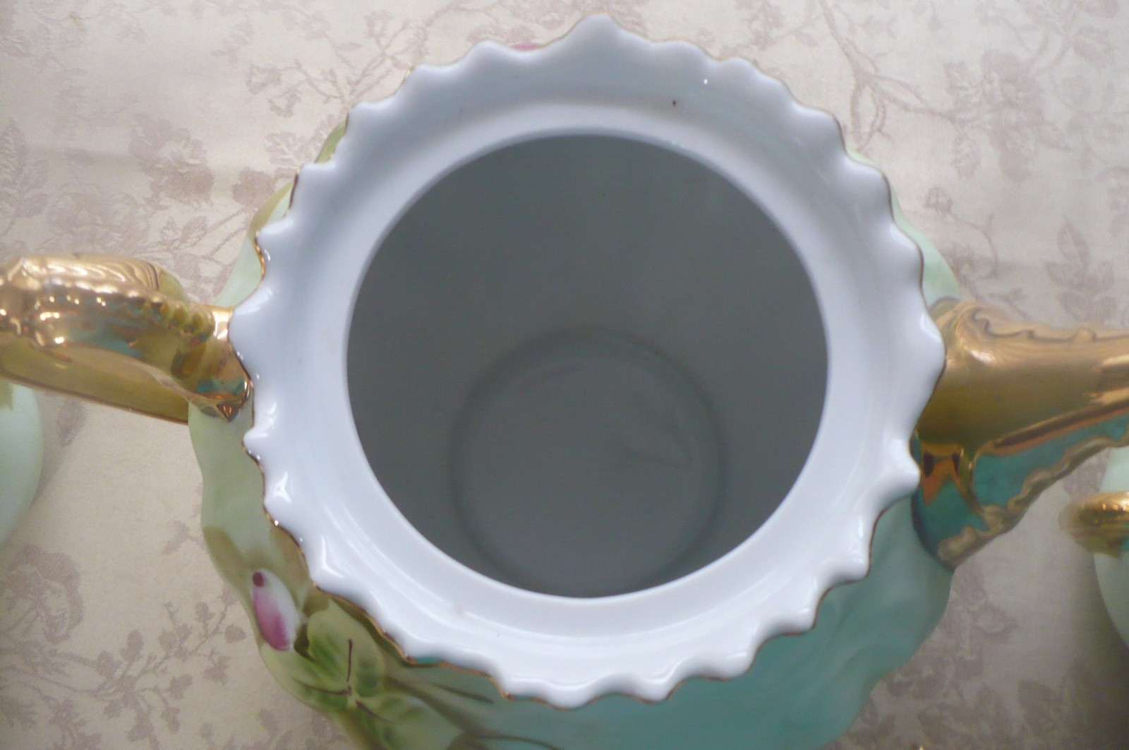 LEFTON CHINA GREEN HERITAGE ROSE ROUND TEAPOT CREAMER AND SUGAR BOWL 3 PC