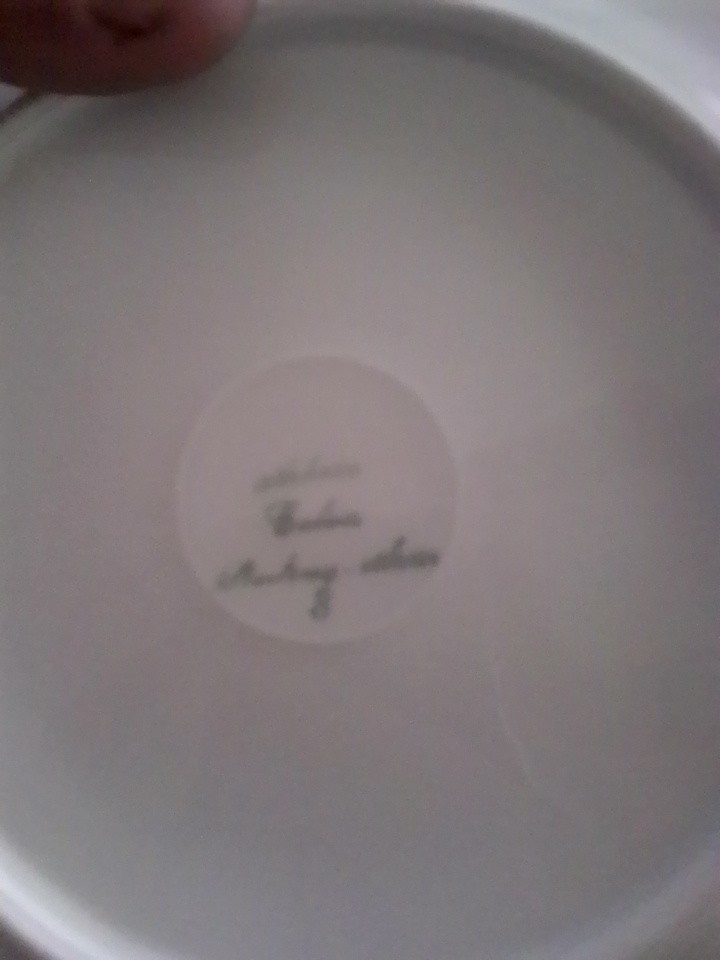 Chinawear Plates (5) Not Sure What Is Stamped On Them.