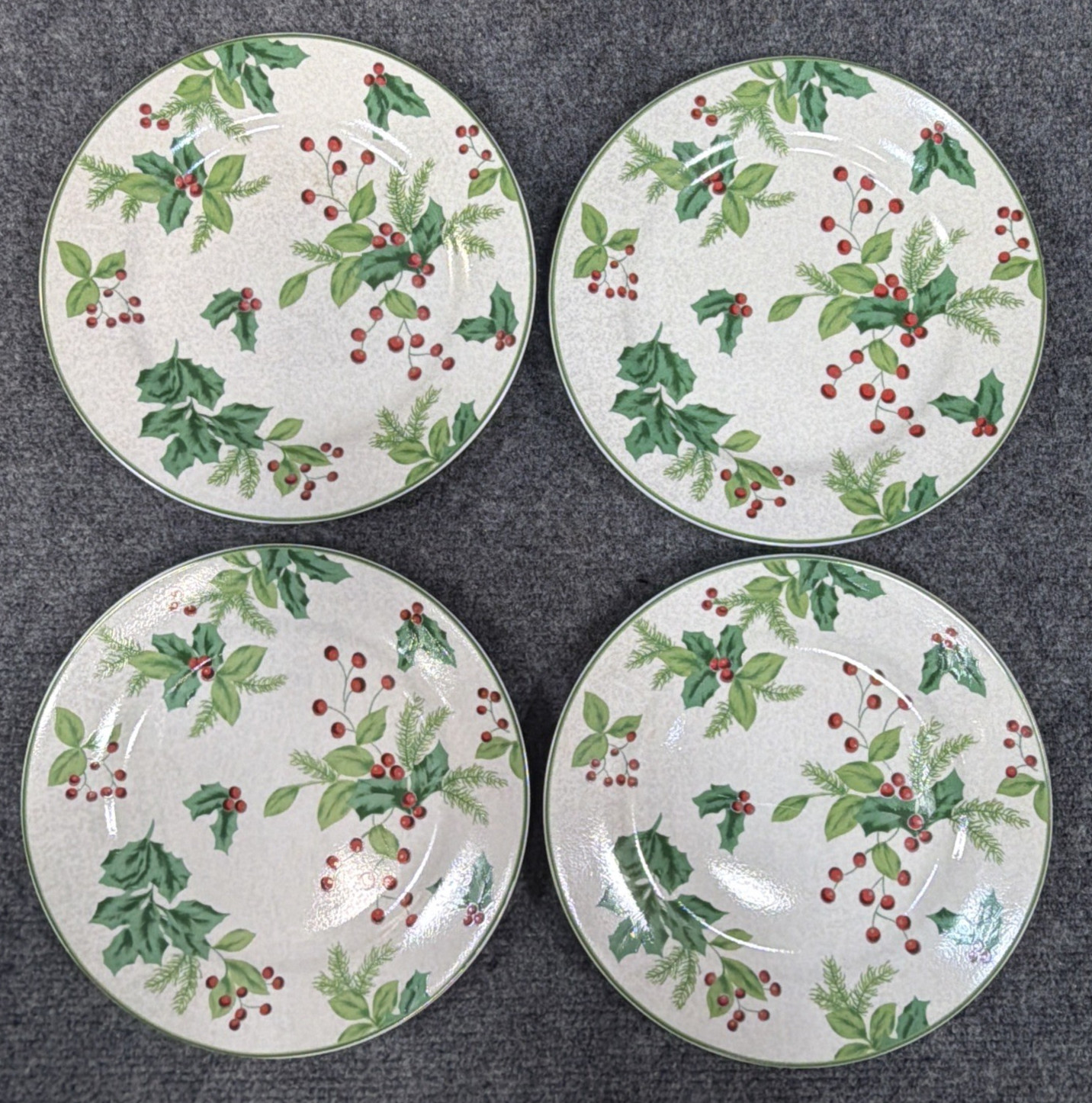 Lillian Vernon Holly & Berries Green LV17 12 pcs Dinner & Salad Plates & Bowls
