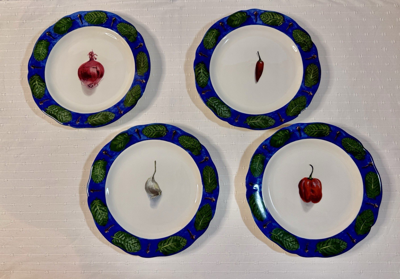 Poivre Et Sel Blue Vint. Set of 4 Salad Plates 8.75″ Faiencerie De Gien France