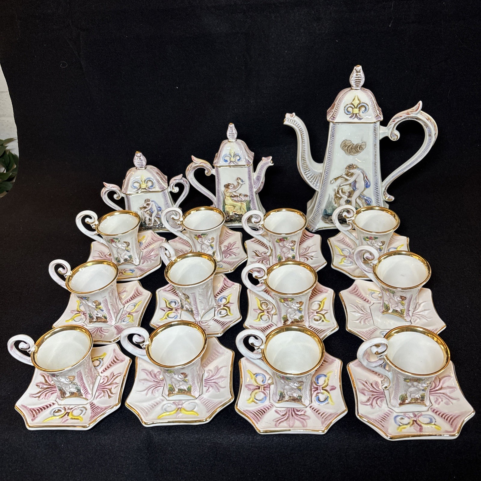 27 Pc R Capodimonte Italy Cherub Demitasse Espresso Tea Coffee Set