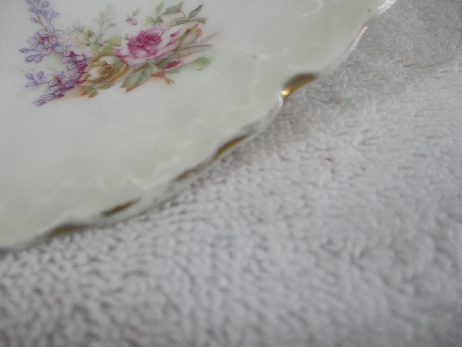 Victorian Austrian Salad Plate Floral Gold Trim Ceramic 8″ Diameter Vintage