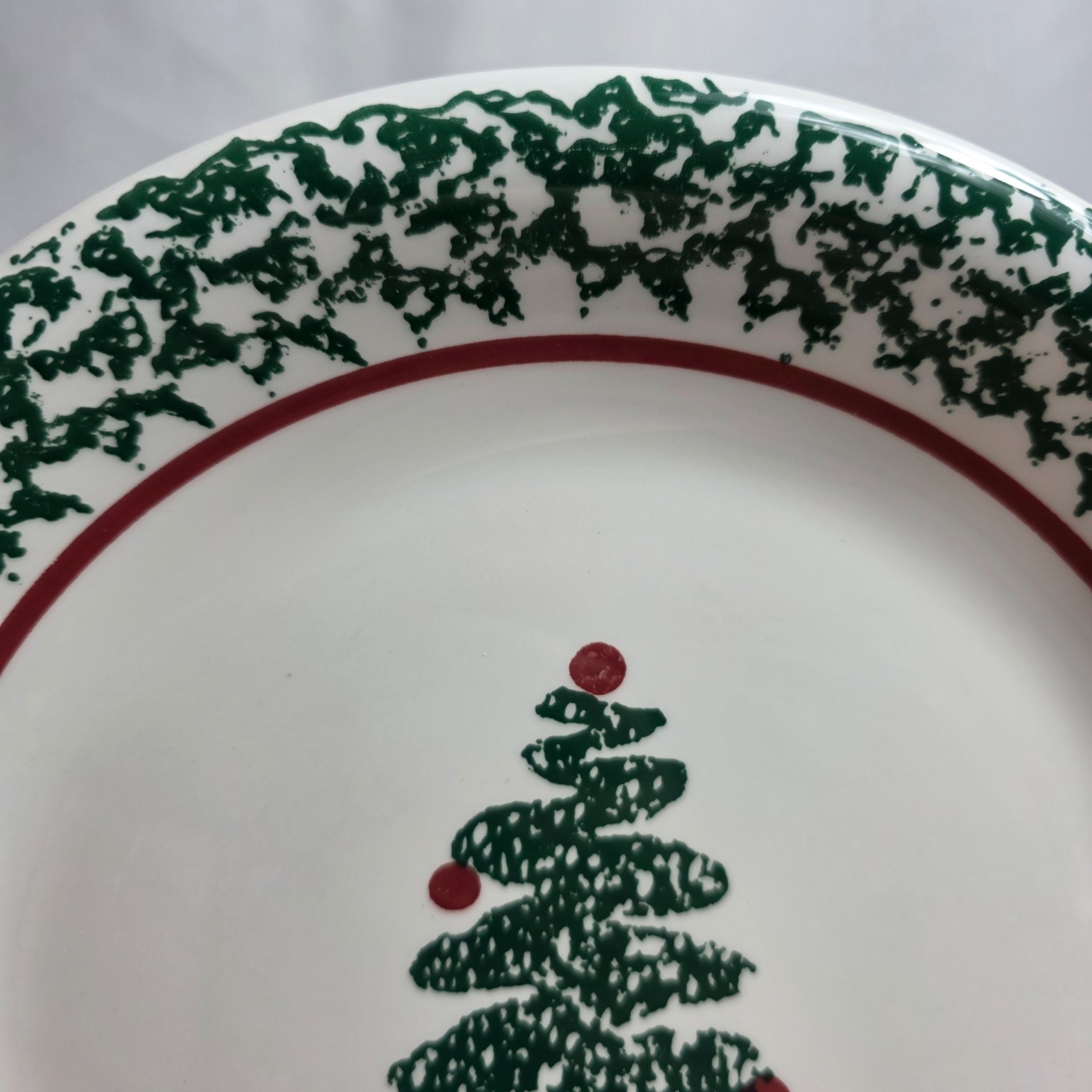 ONE Furio Christmas Tree Dinner Plate Green Sponge Tree & Edge Made in Italy