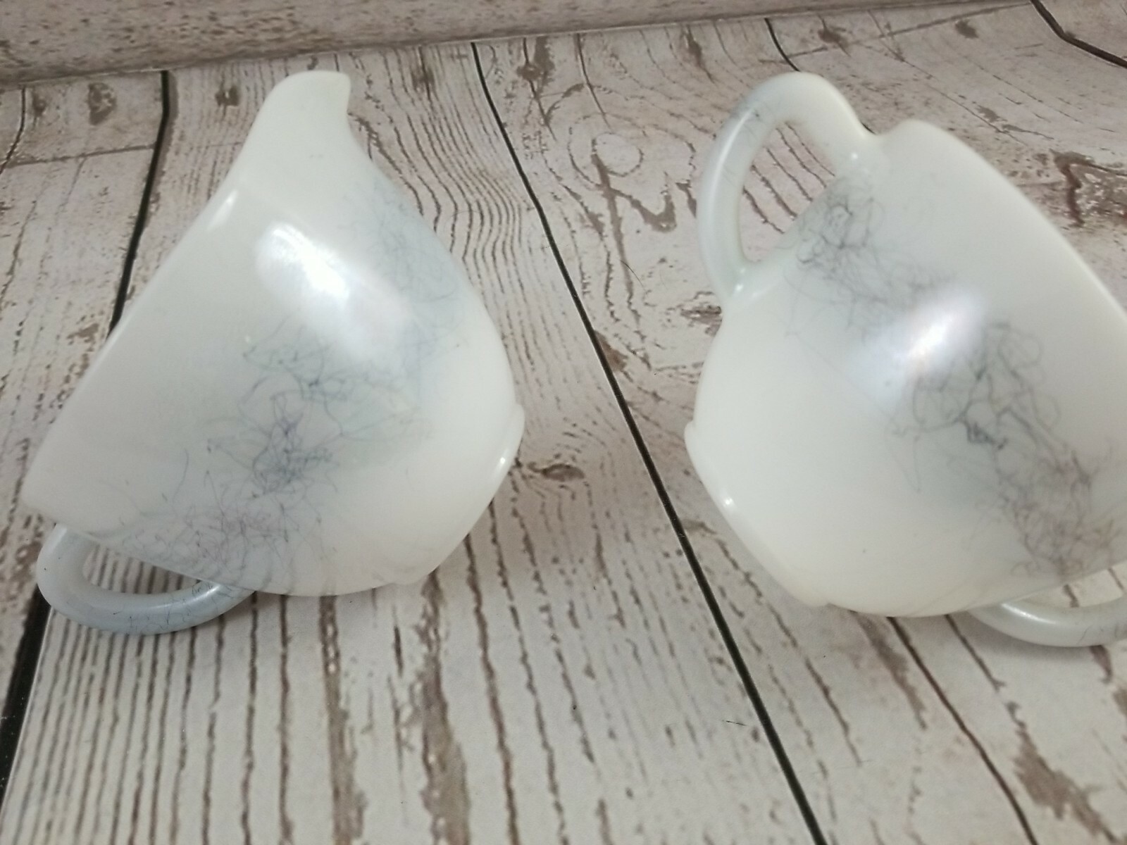 Federal Glass Creamer and Sugar Bowl Spaghetti Pattern Drizzle Retired Vintage
