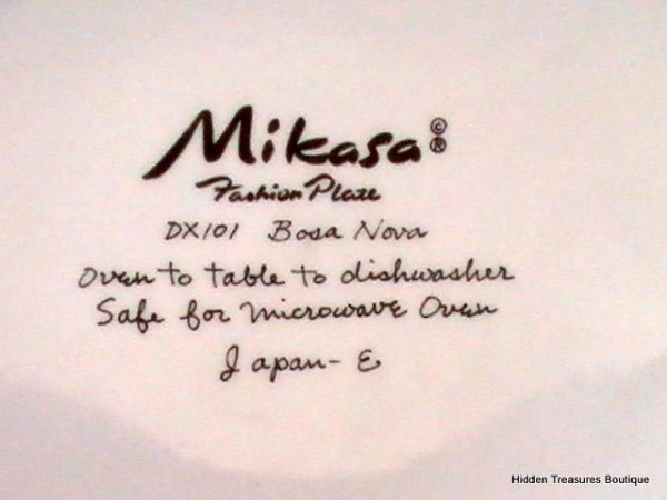Mikasa “Bosa Nova” 12″ Chop Plate Round Platter Blue Yellow Green