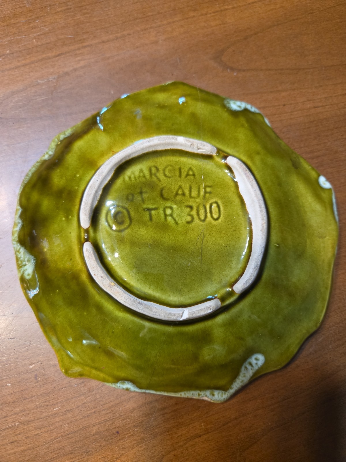 2 1950’S MARCIA OF CALIFORNIA TR300 MAJOLICA DISH 7″