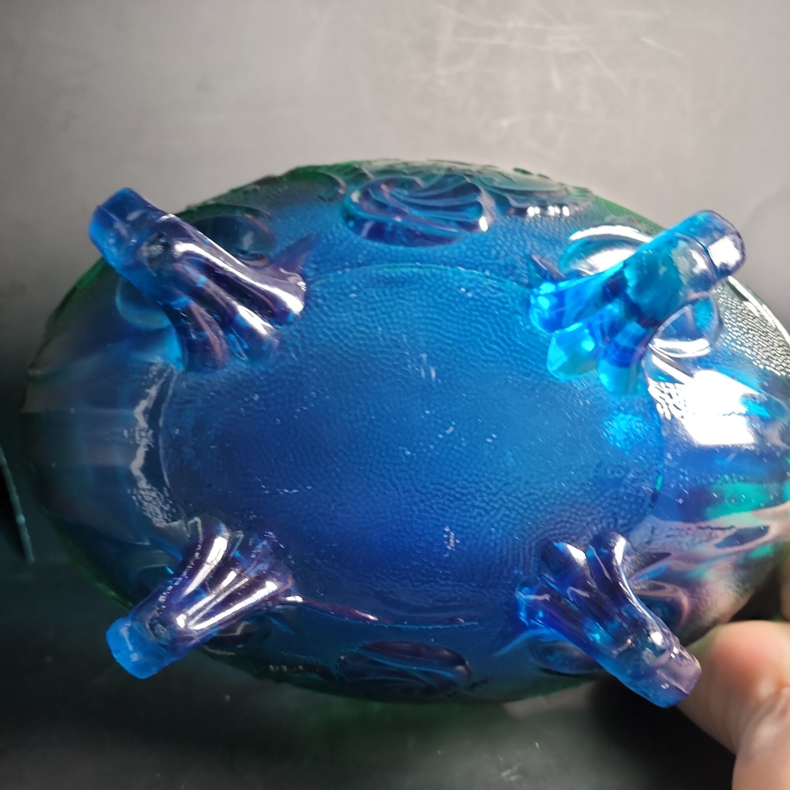 Vtg Jeanette Flashed Blue Green Lombardi Footed Fruit Bowl 10″ L x 5″ H x 7″ W