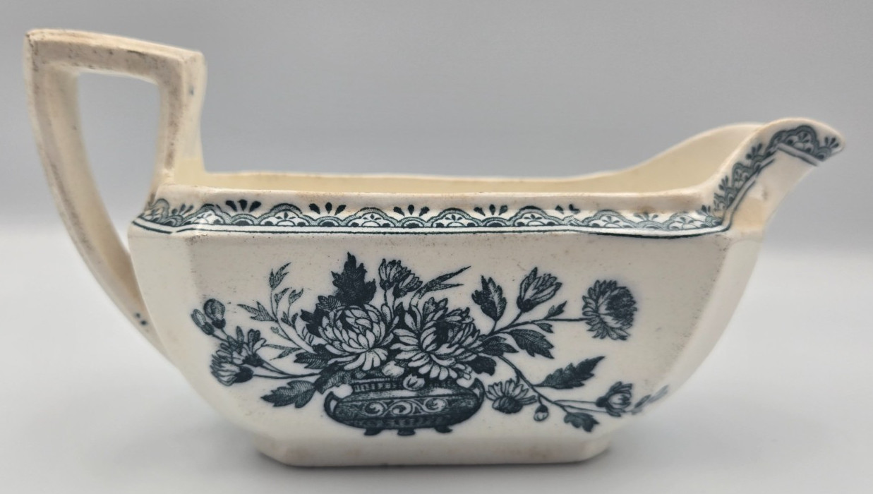 Antique Wedgwood Edinburg Teal Transferware Gravy Boat Victorian Castle England