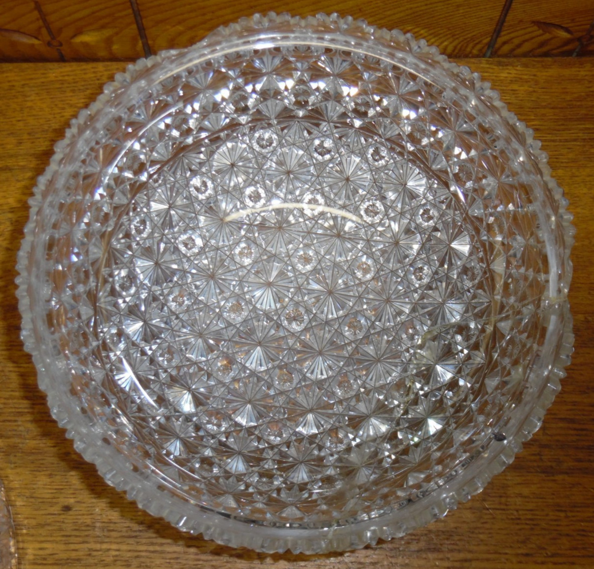 DAMAGED Antique American Brilliant Cut Glass Large Covered Dish – 9.5″ Diameter