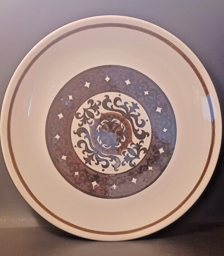 Overture by Royal (USA) 11″ Chop Plate Round Platter