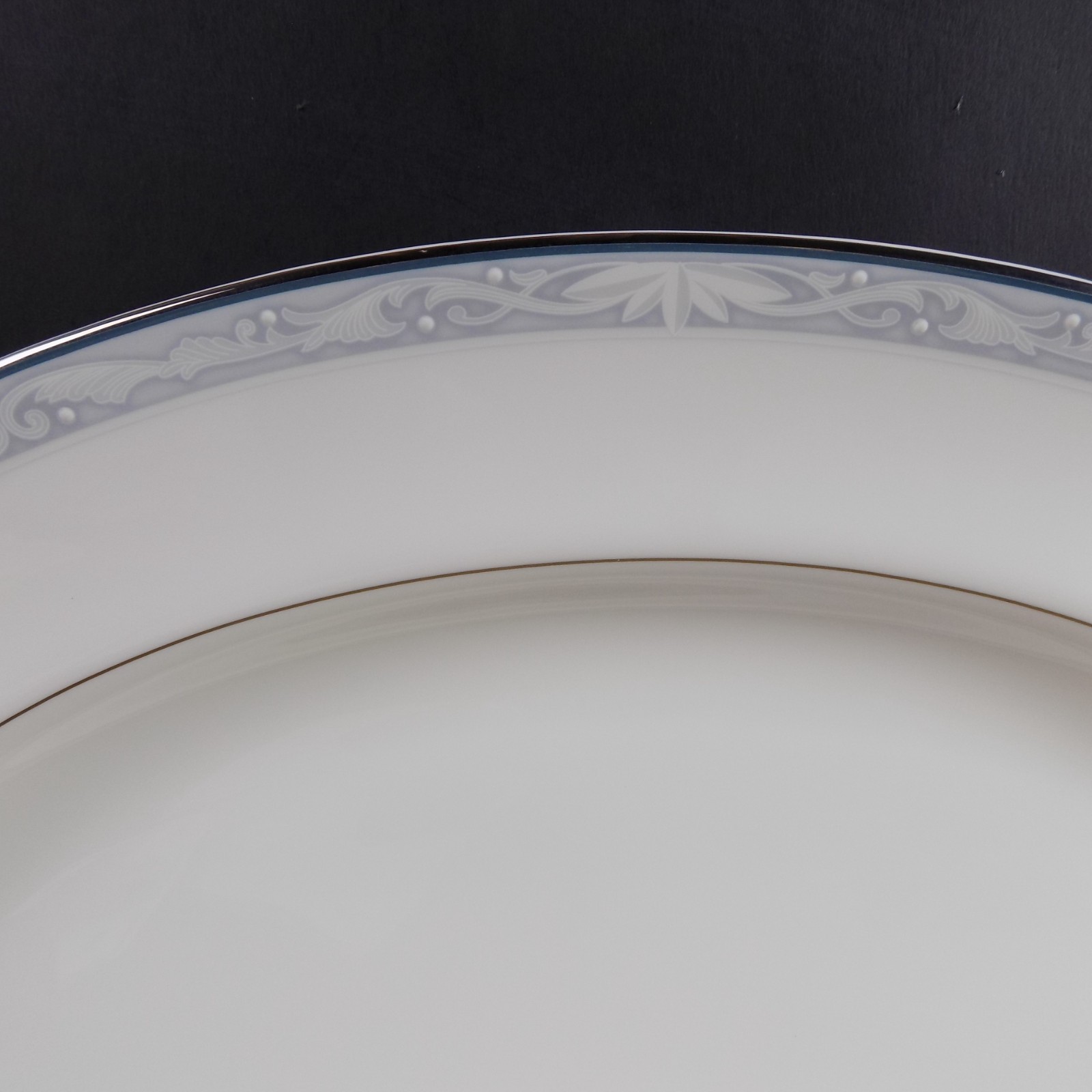 Waterford Fine China Alana Oval Platter 15.25″ Across VGC Porcelain