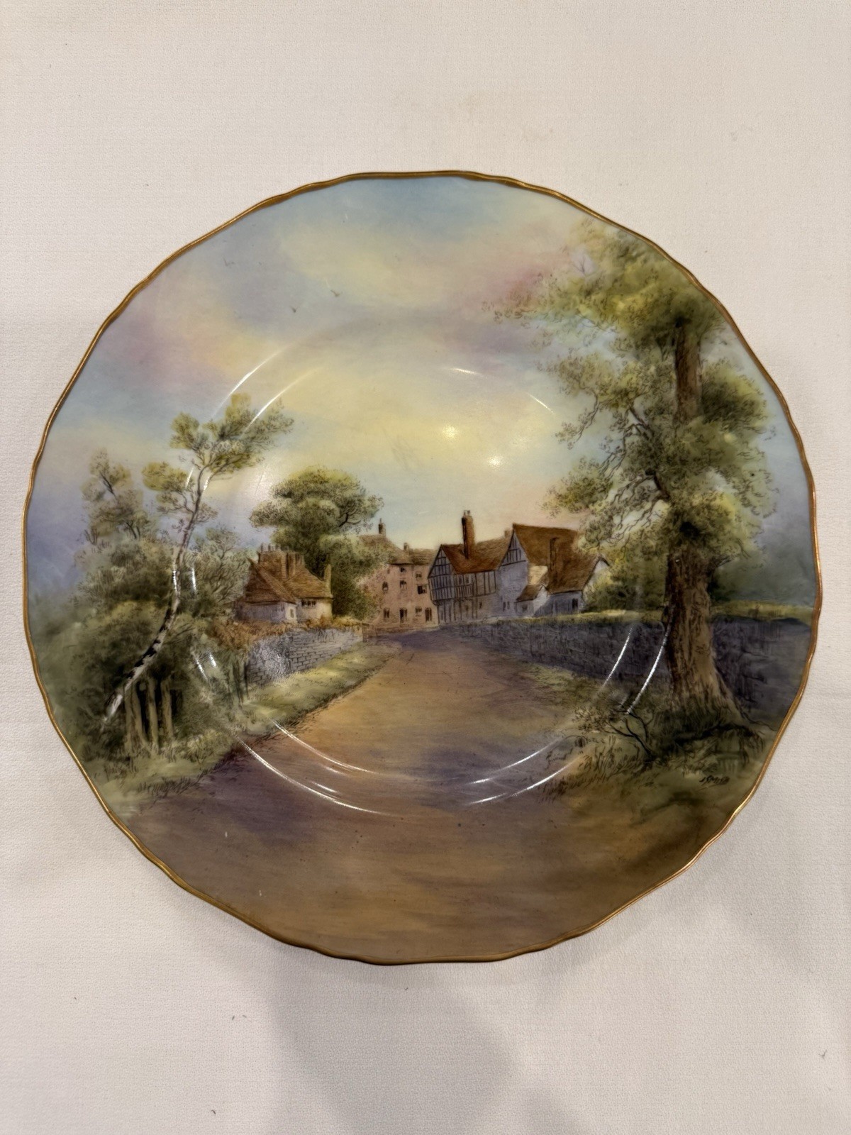 Pristine 1952 Royal Worcester Tewkesbury Plate Signed J. Smith 10.5″