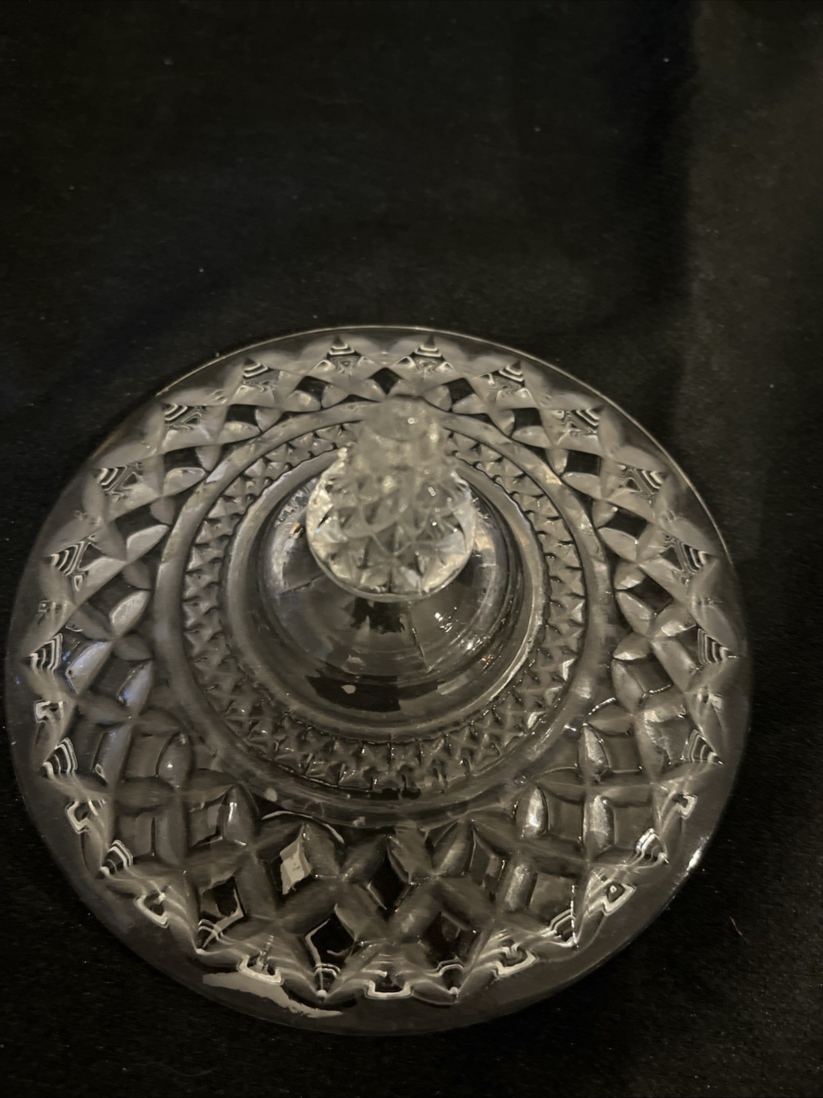 Anchor Hocking Wexford Covered Candy Dish Pedestal Crystal Glass w Lid 7.5 In
