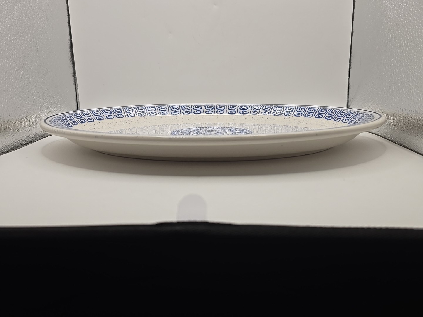 Vintage Buffalo Ceramic Blue & White Heavy Oval Serving Platter 13.5 X 10.5 In
