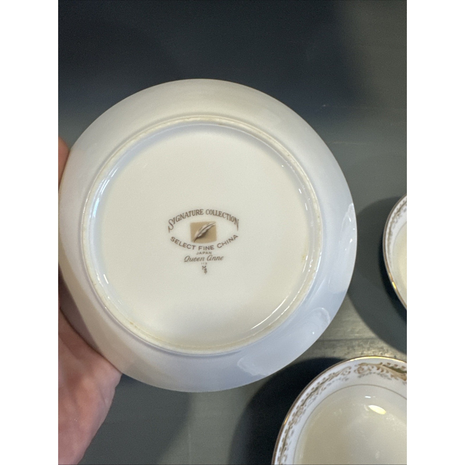 Set Of 3 Signature Collection Queen Anne Berry Bowls 5 1/2 Inches Japan