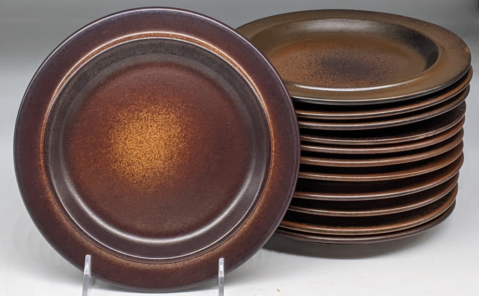 ONE Arabia Finland Ruska 7-7/8″ Salad Plates NEW OLD STOCK
