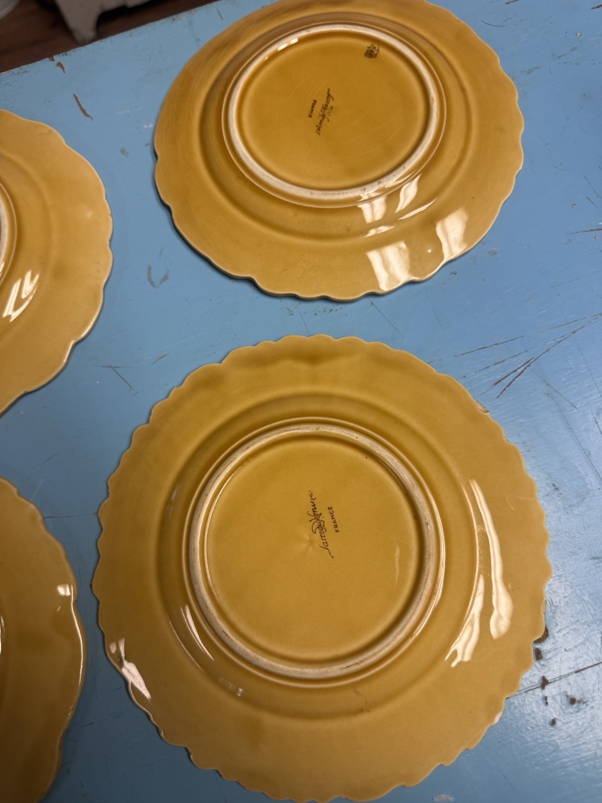 Set 8 Sarreguemines Majolica Hand Painted 7.5″ Fruit Plates & Platter France