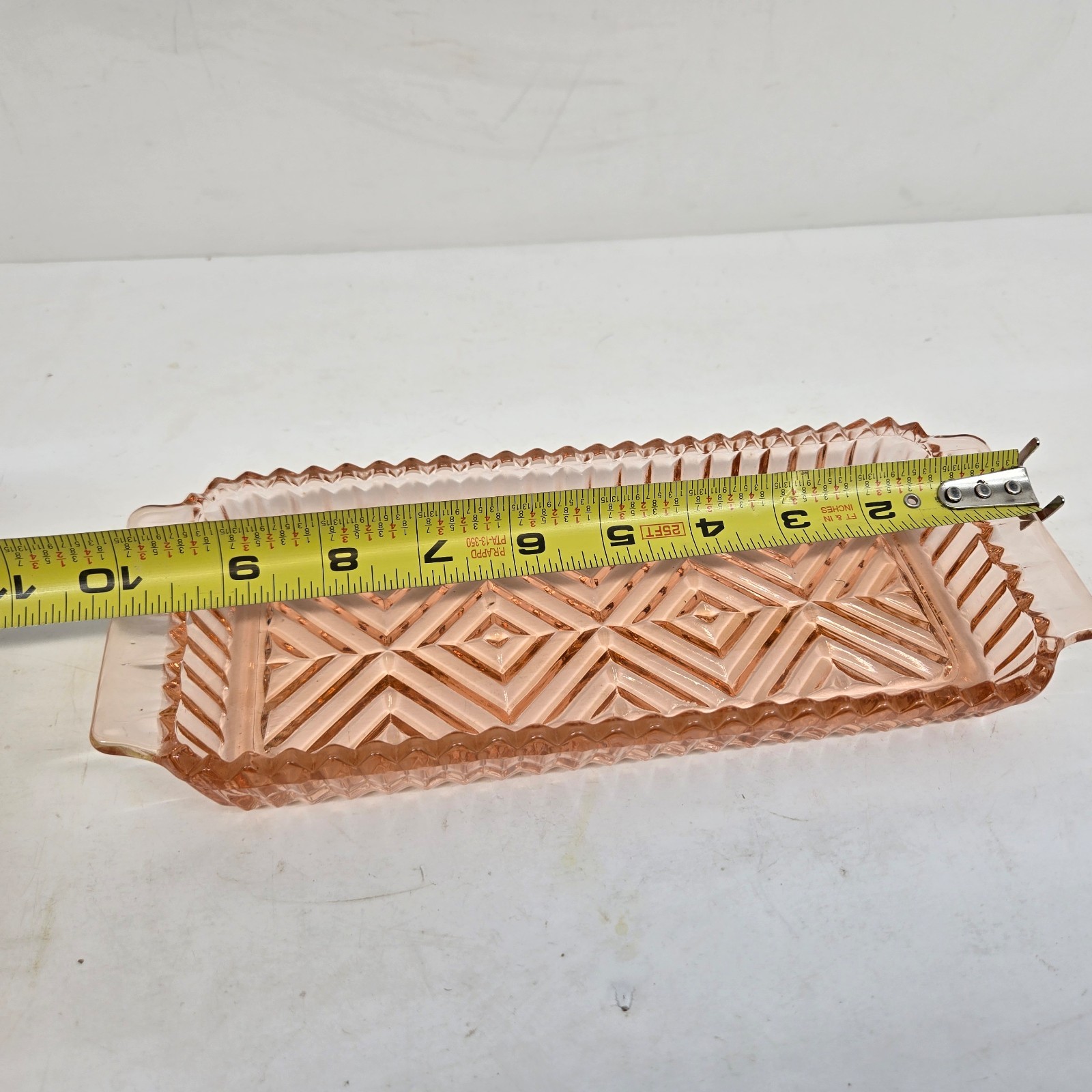 Indiana Glass Windsor Pink Condiment Dish Tray Plate Scalloped Diamond Design
