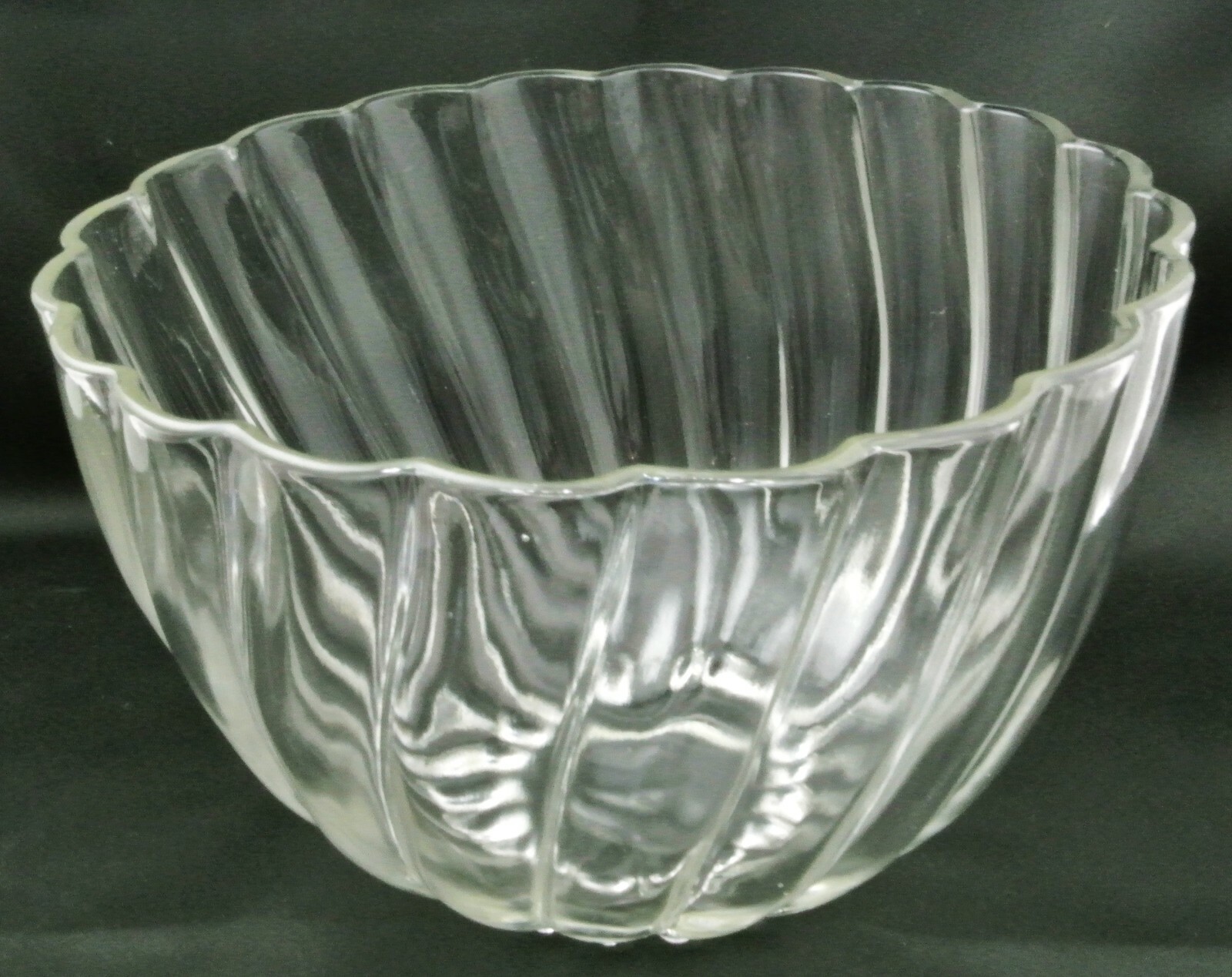 1950-1959 Hazel-Atlas Colonial Swirl Shell Depression Glass Punch Bowl