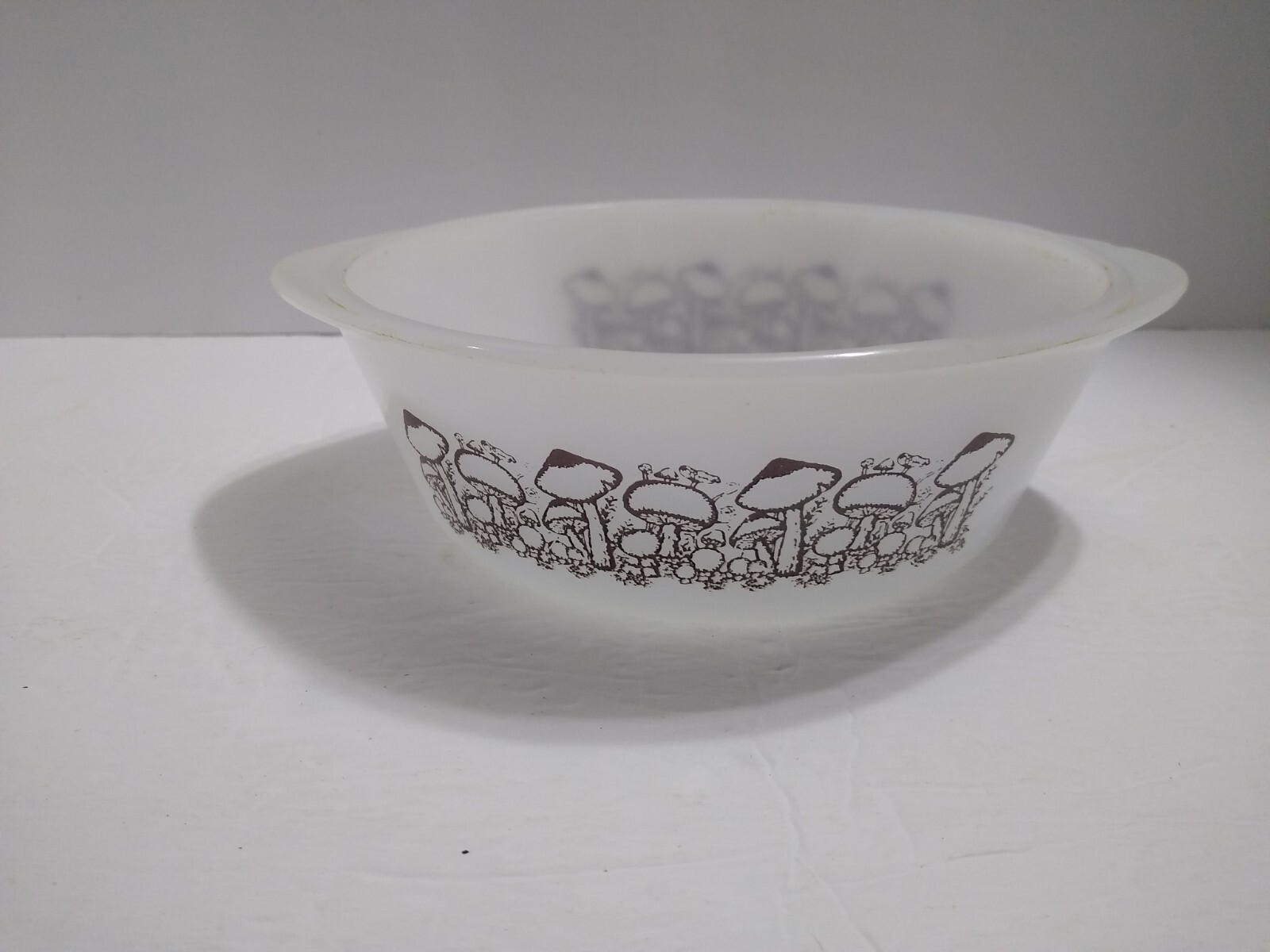 Vintage Glasbake Mushroom Round Casserole Dish 1 Qt Milk Glass READ No Lid Retro