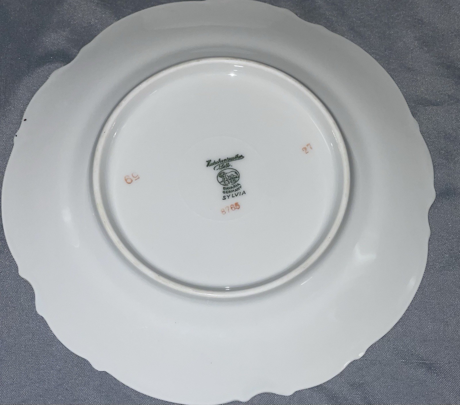 Set of 8 Hutschenreuther Sylvia Platinum Trim Bread Plates Bavaria 6.25 in.