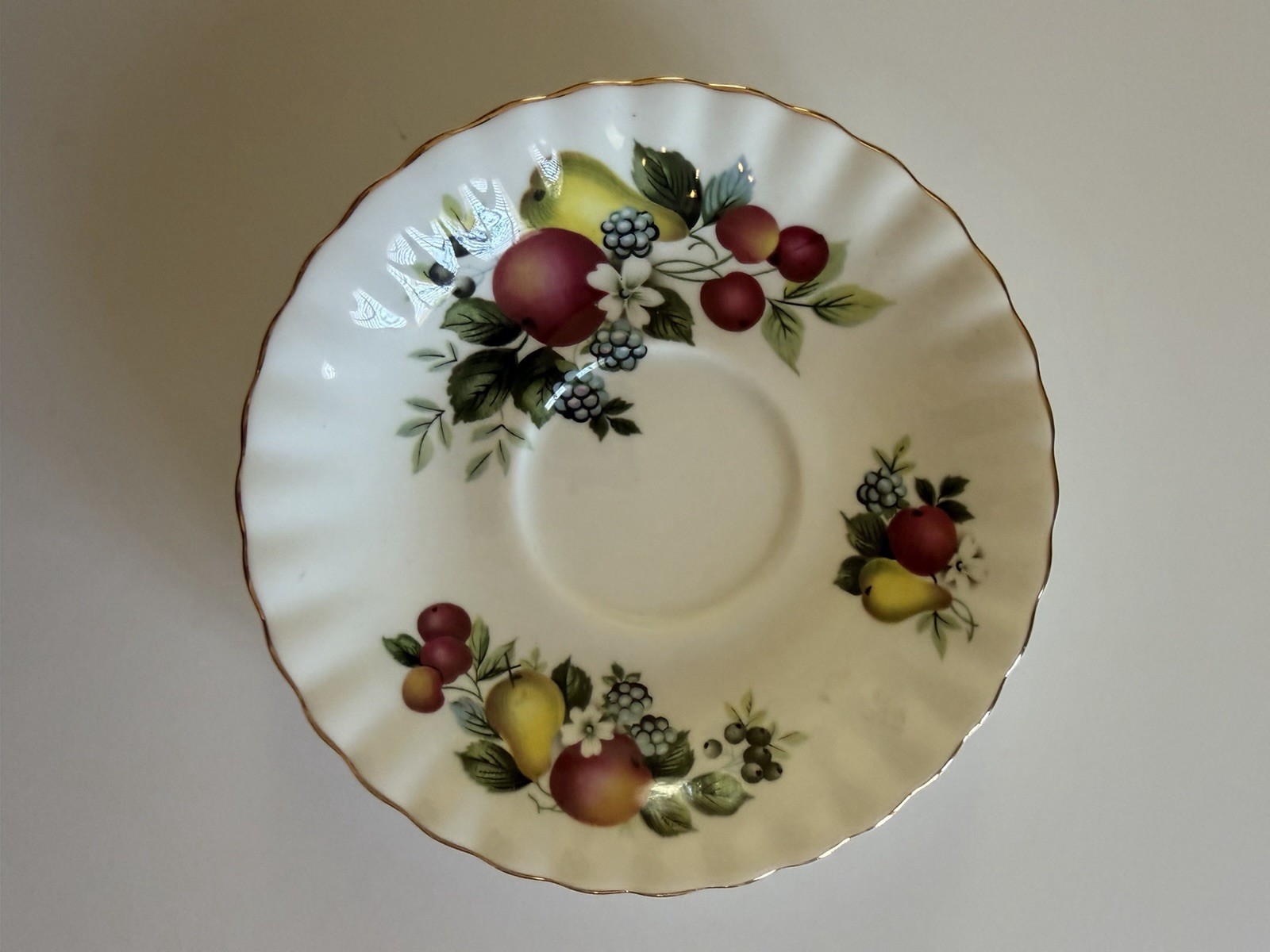 Royal Albert Bone China England Fruit Pattern Round Saucer White/Multicolor