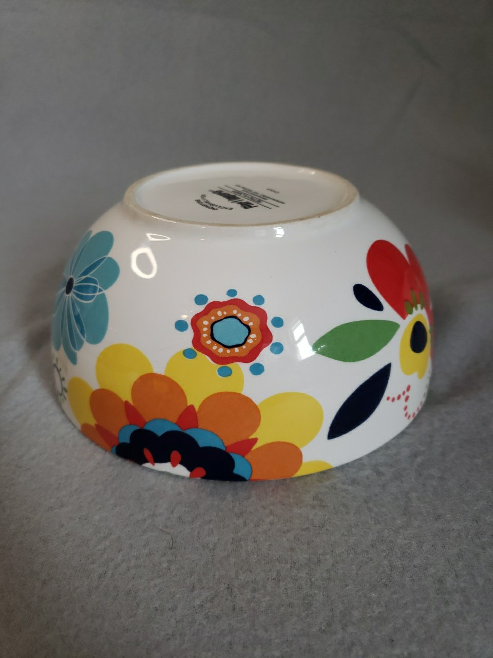 Pier 1 Retro Flower Ironstone Bowl 6.5 in Groovy Colorful Floral Dish