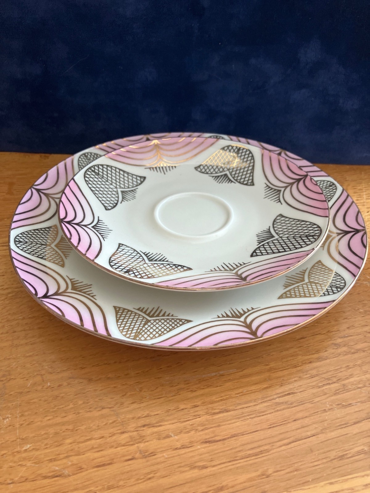Mitterteich Bavaria Porcelain Tea Set With Pink Gold Geometric Design – Cup Sauc