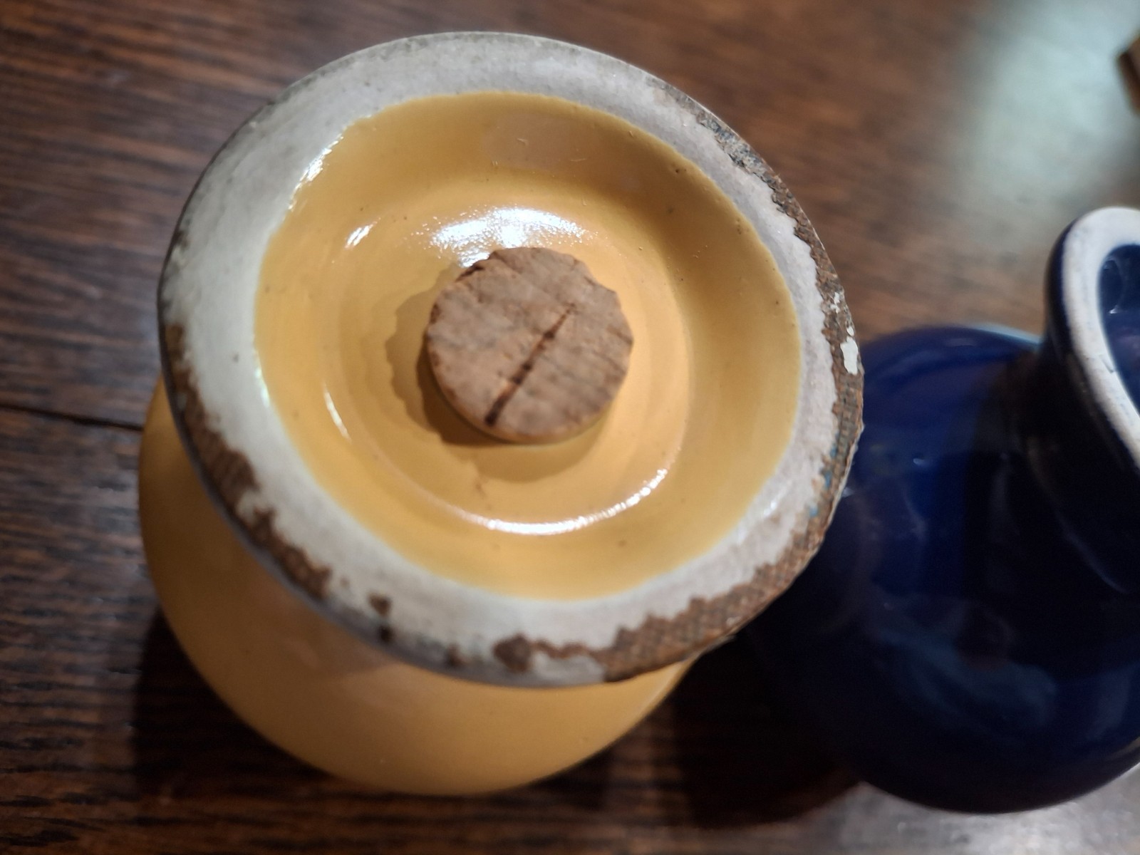 Vintage Homer Laughlin Fiestaware Lt Yellow & Cobalt Blue Ball Shakers (RT871)