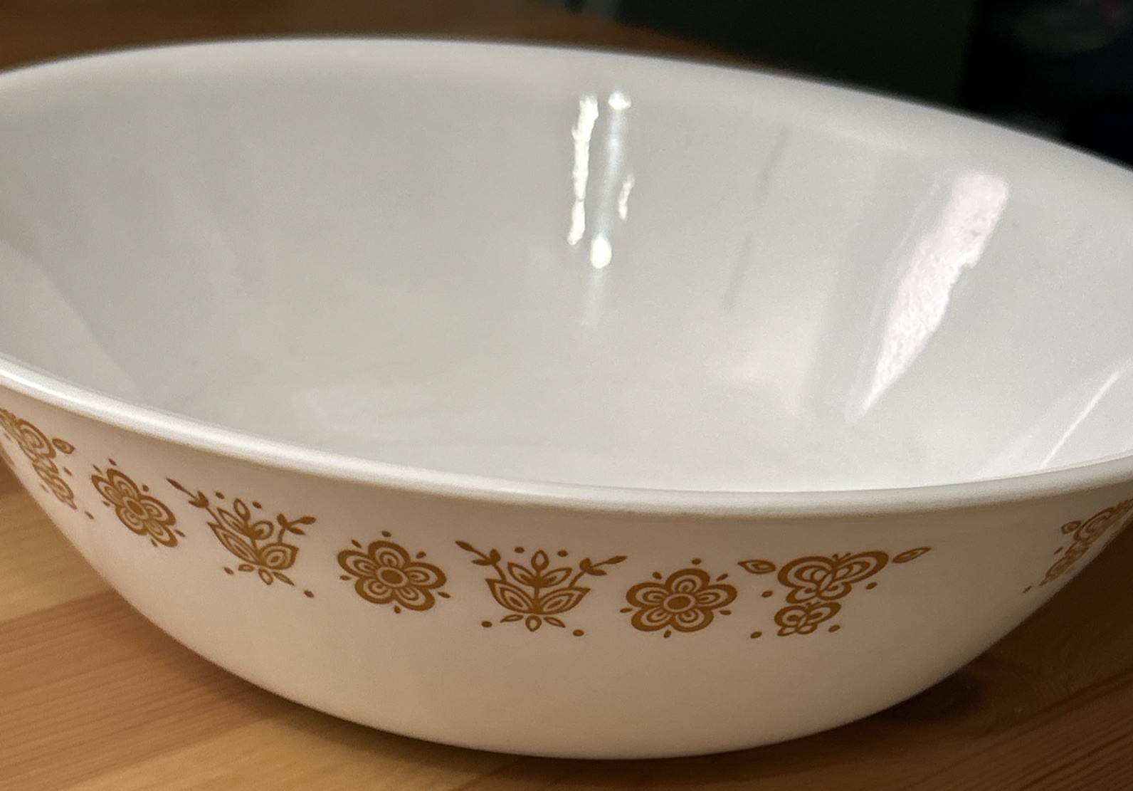 Corelle Butterfly Gold 10 1/4″ Large Serving Bowl by Corning