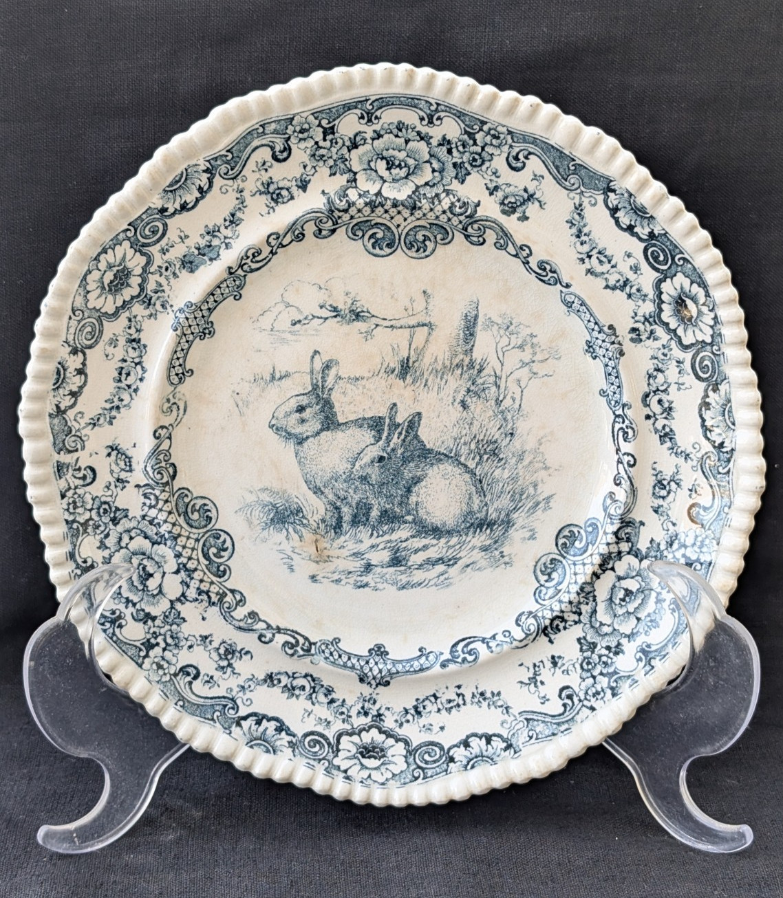 RARE ANTIQUE BISHOP STONIER RABBIT PLATE TRANSFERWARE LINCOLN BISTO ENGLAND 1895