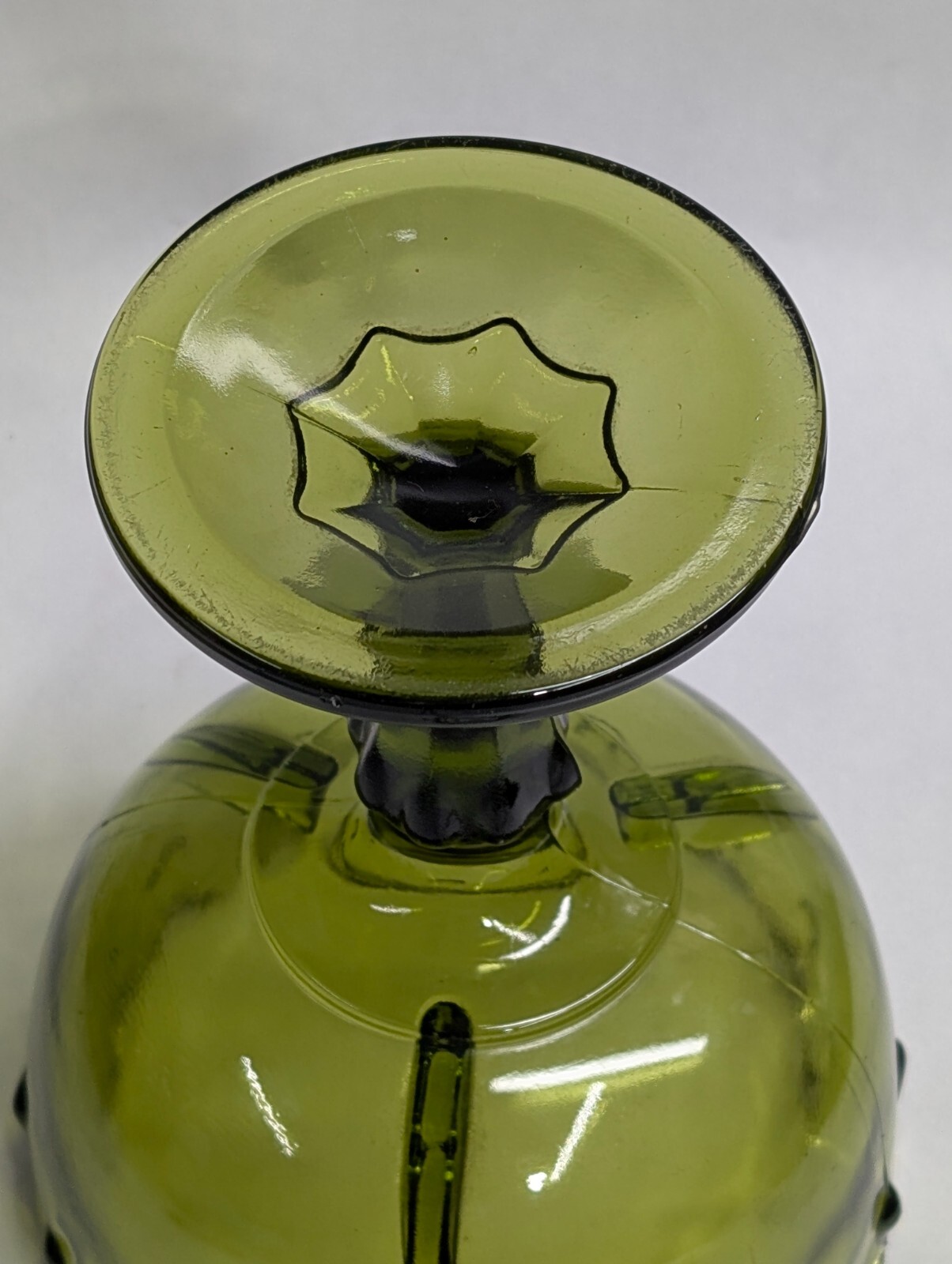 Vintage Indiana Glass Scalloped Olive Green Tear Drop Pedestal Compote Dish 7.5″