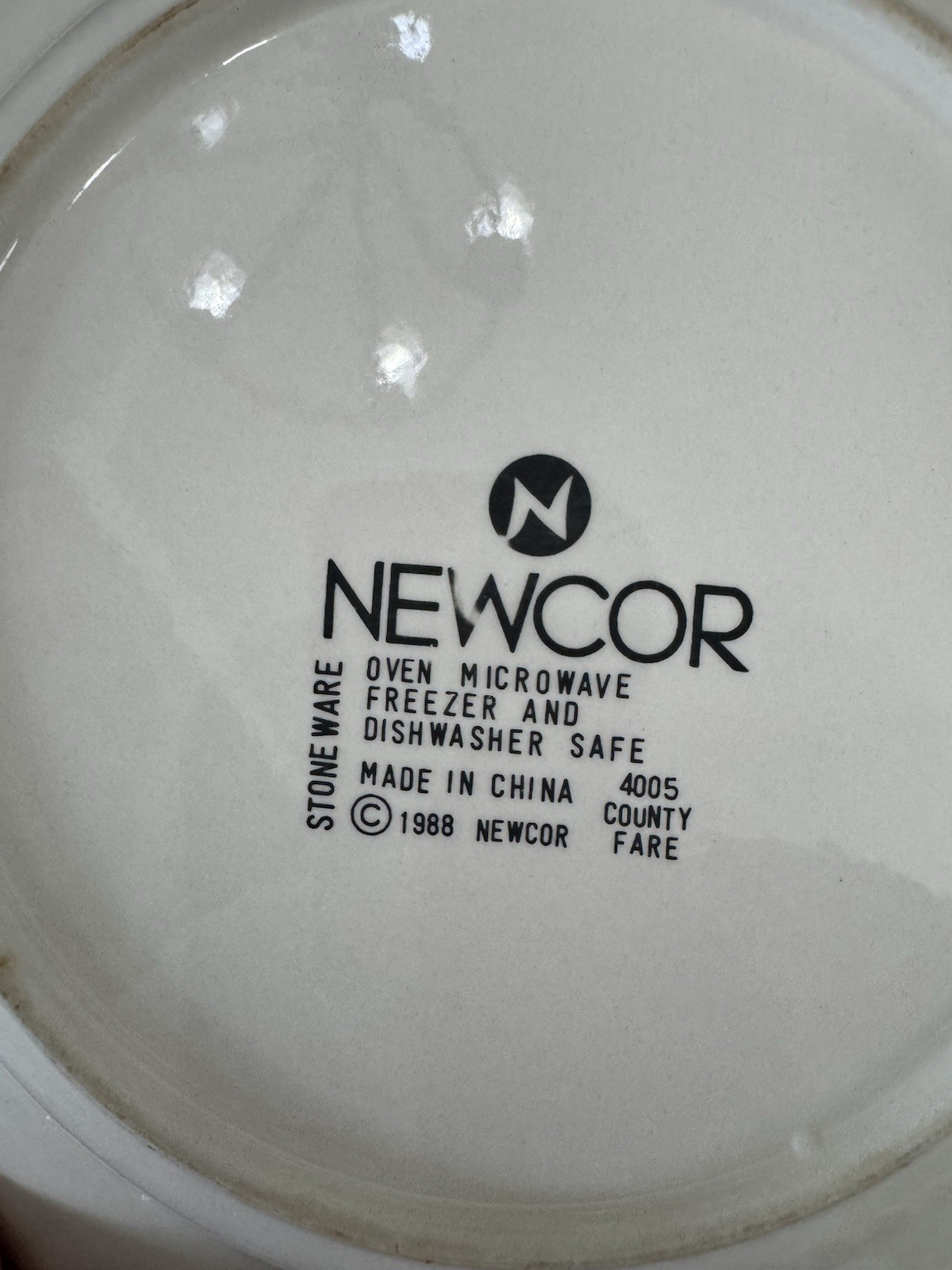 vintage Newcore 1988 stoneware dinner plates Goose Pattern Decoration Set Of 3
