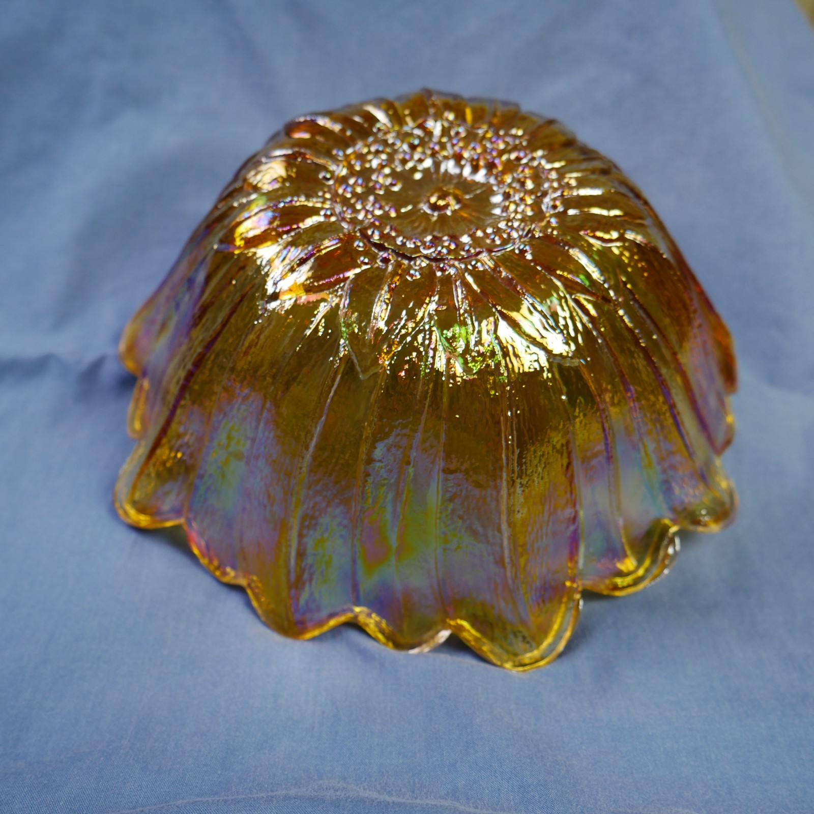 Vintage Iridescent Marigold Carnival Glass Flower Daisy Sunflower Candy Bowl 