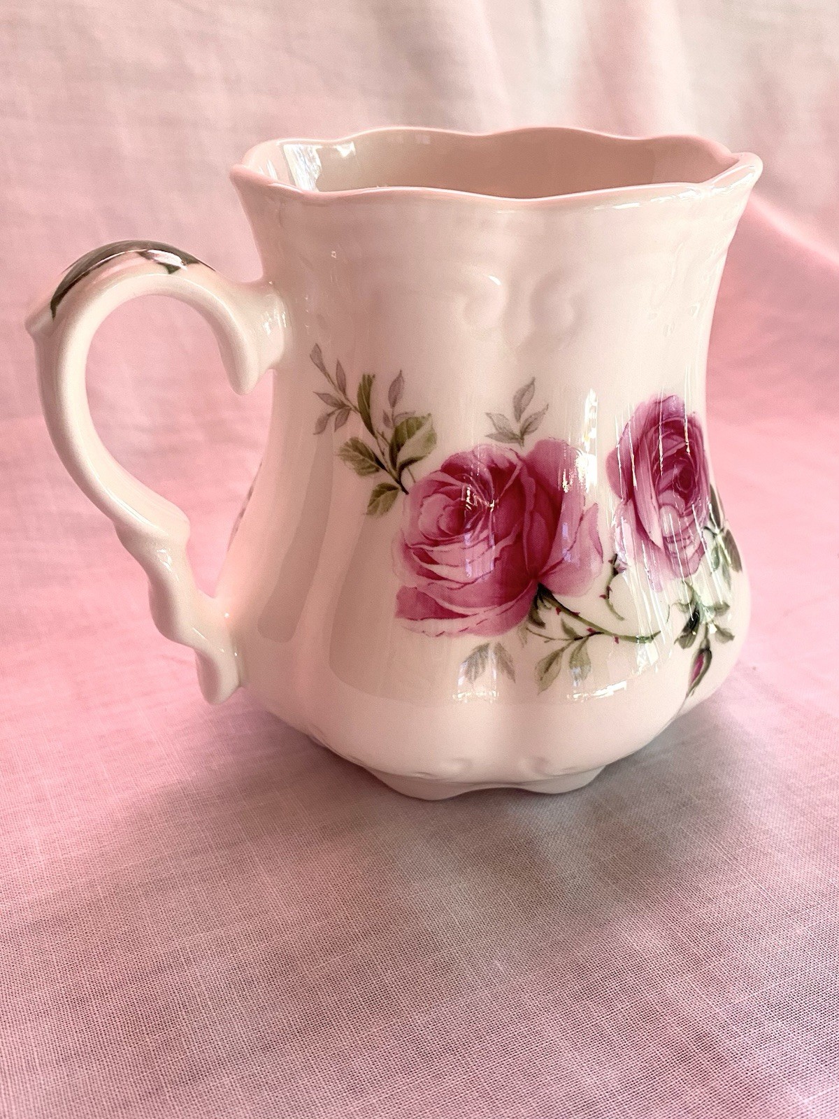 Alyn Nelson Collection Bone China Floral Rose Mug White Pink Green England