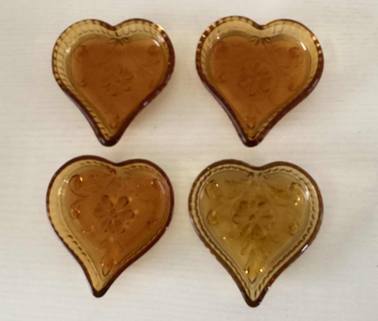 Vintage Indiana Glass Amber Heart Shaped Trinket Candy Nut Dish Tiara Set Of 4