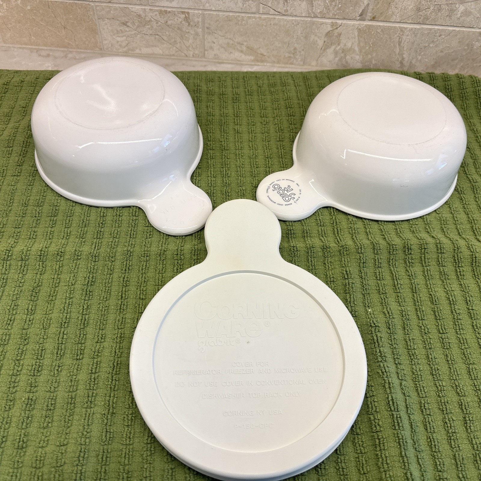 Corning Ware Grab It Bowls P-150-B 15 Oz With 1 Refrigerator Lid Set Of 2 White