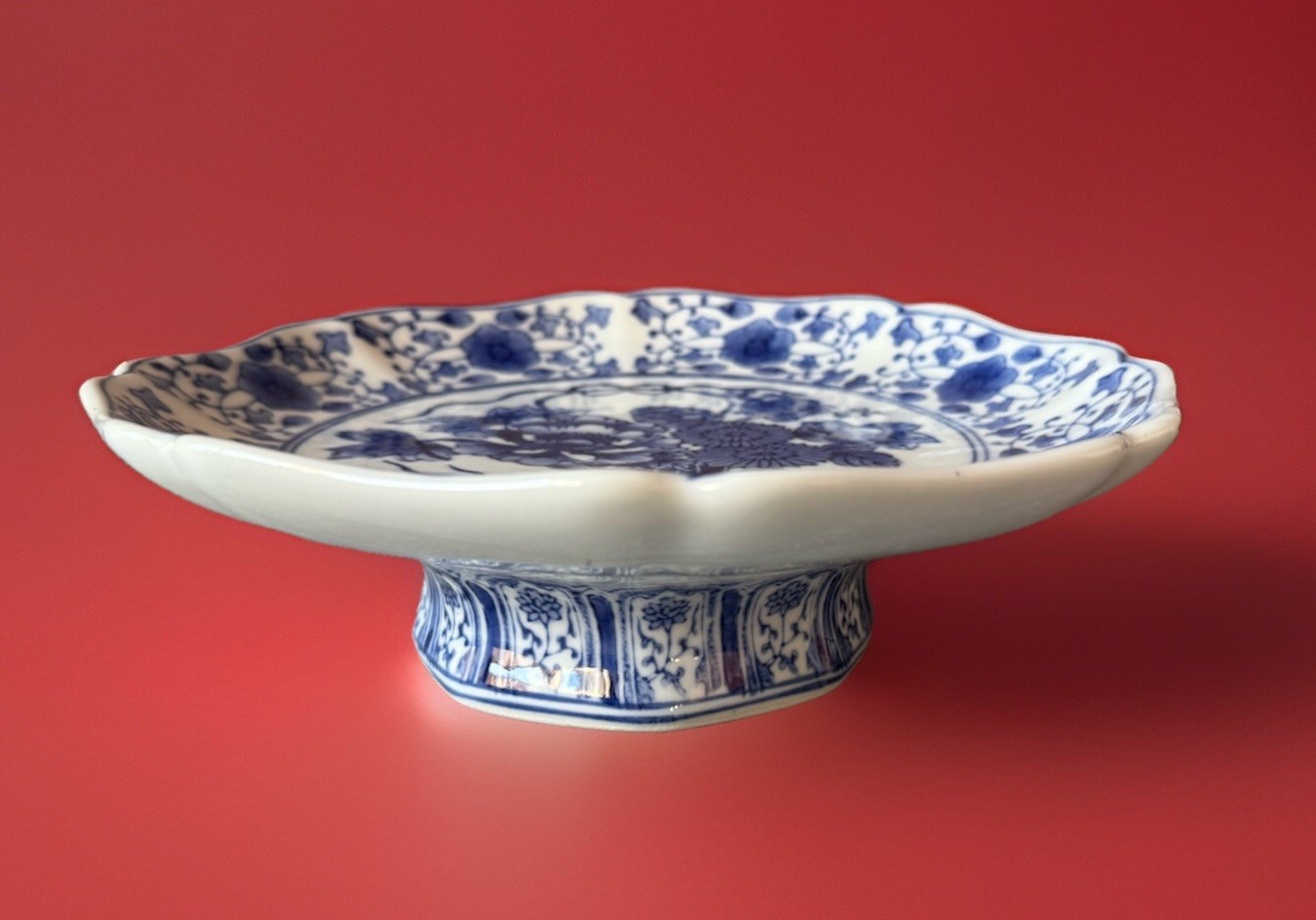 Blue White Porcelain Centerpiece Pedestal Footed Bowl Tazza Dish Floral Pattern