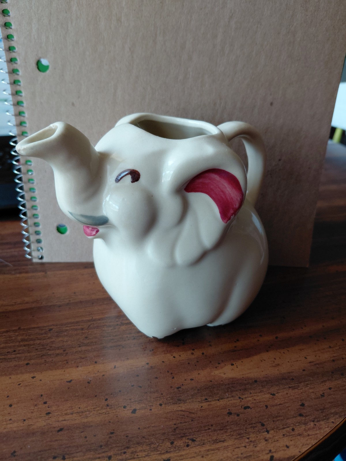 Smiling Elephant Creamer Shawnee USA 4.5″ Milk Cream Pitcher c 1940 1950 Vintage