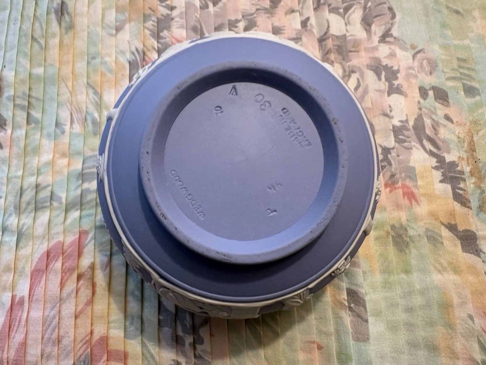 Wedgwood Blue Jasperware Covered Sugar Bowl Neoclassical Relief EUC Vintage Lid