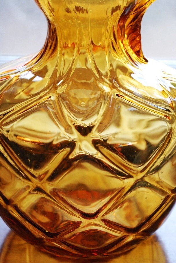 Rare EMPOLI PITCHER 1960s AMBER GLASS OPTIC DIAMOND Hand Blown 10″ Twist Handle