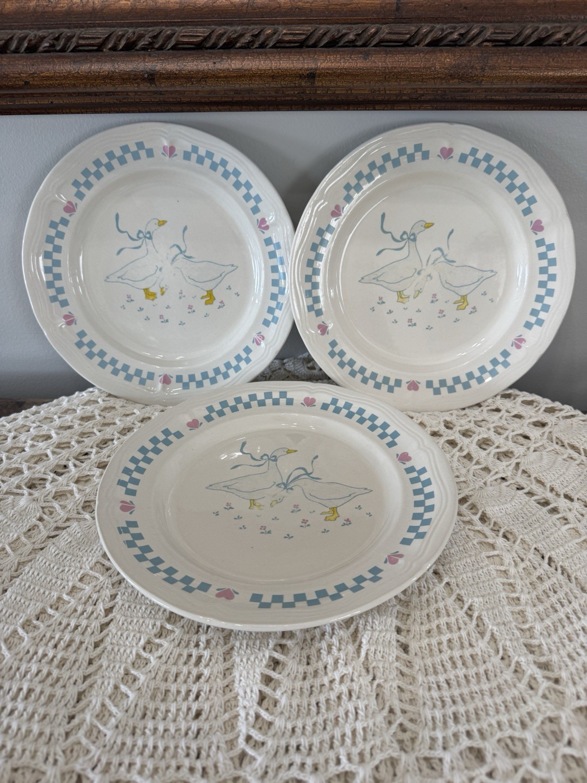 vintage Newcore 1988 stoneware dinner plates Goose Pattern Decoration Set Of 3