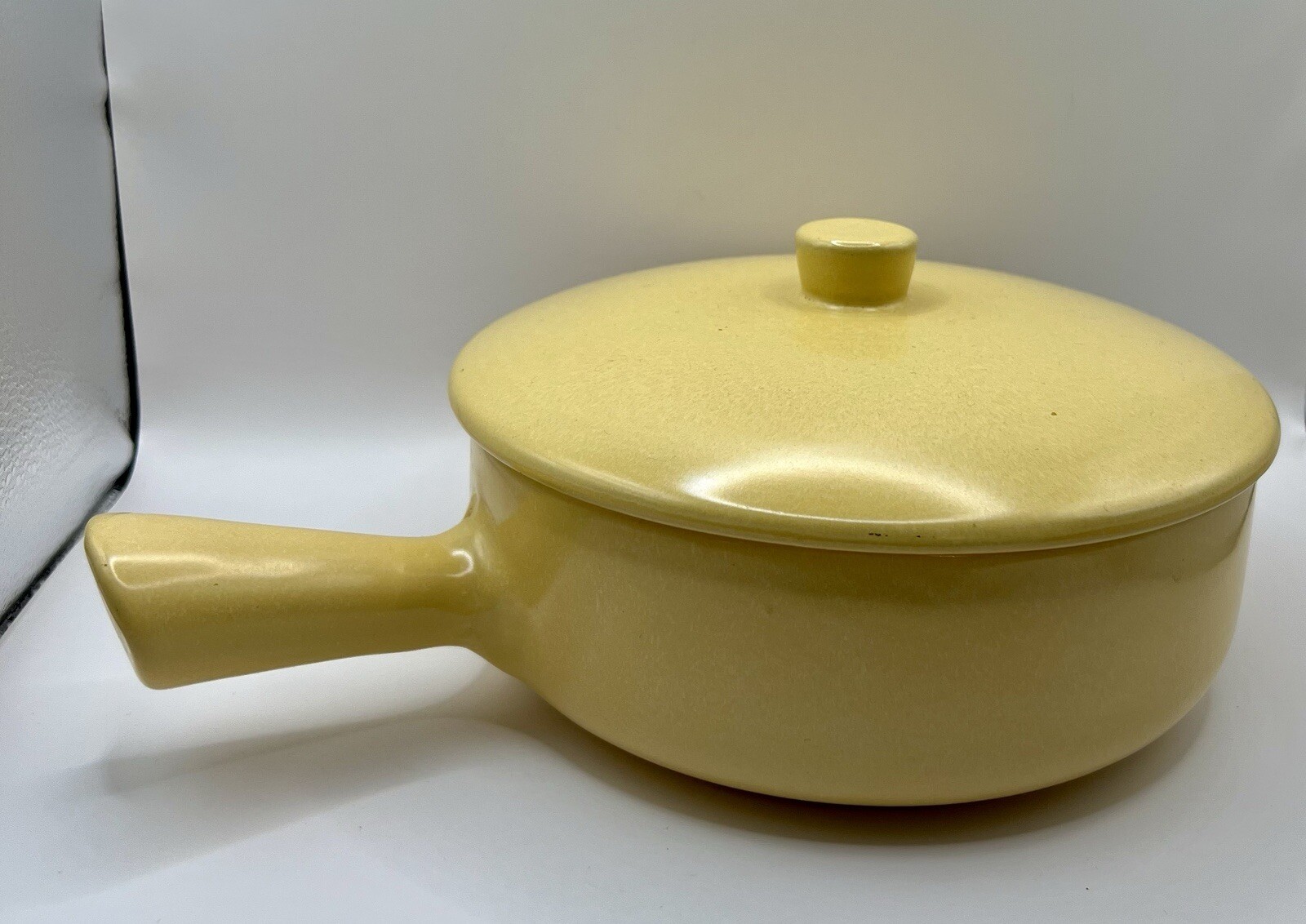 Vintage La Solana Large Yellow Casserole With Lid MCM 1 1/2-2 Quart Pottery