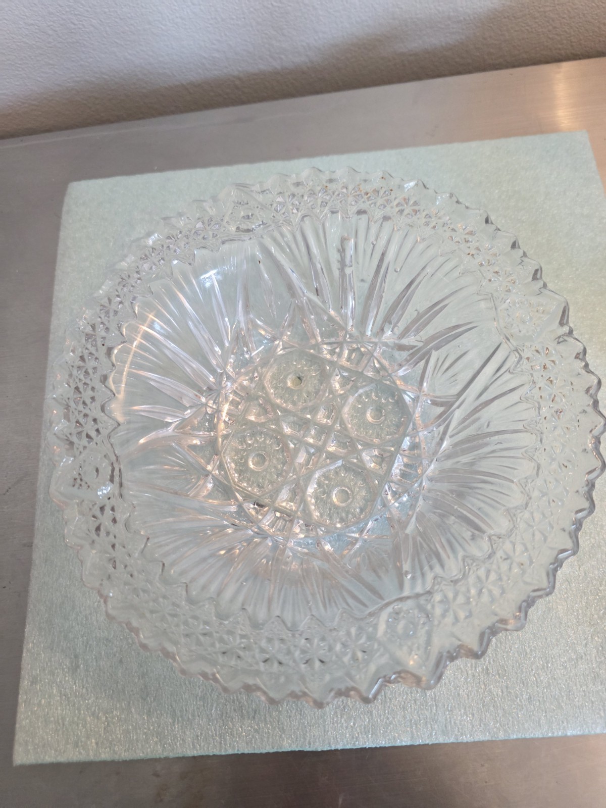 Uranium Glass Starburst Decorative Round Bowl 8 in Diameter