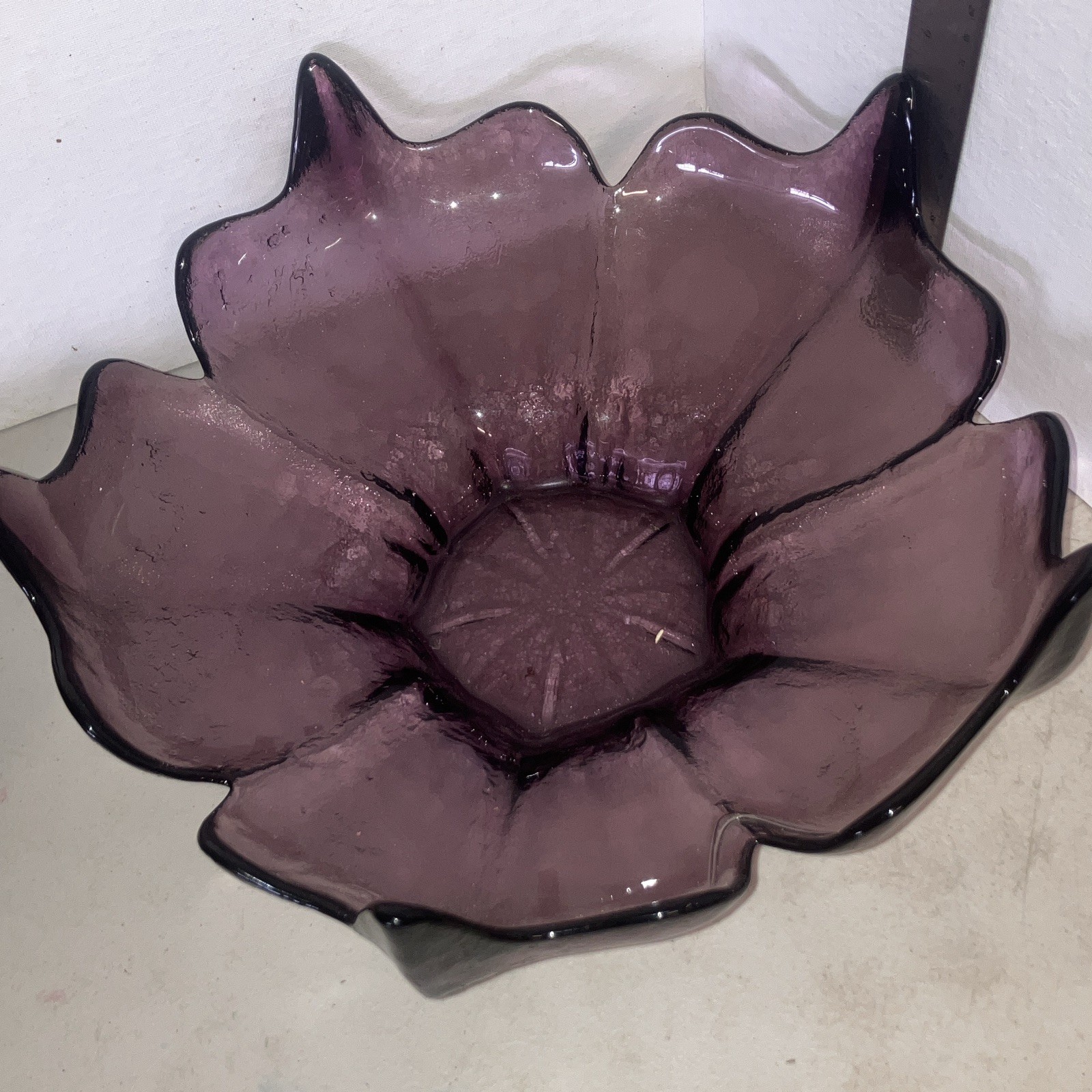 Purple Amethyst Art Glass Ruffled Flower Floral Decorative Bowl, Glossy
