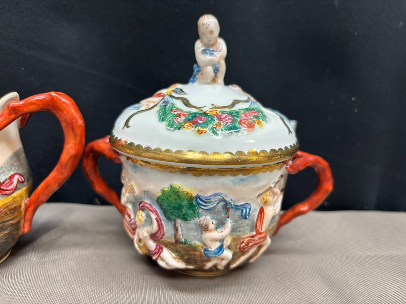 Capodimonte “CHERUBS” Antique Porcelain ~ Creamer & Sugar Bowl w/Lid (Italy)