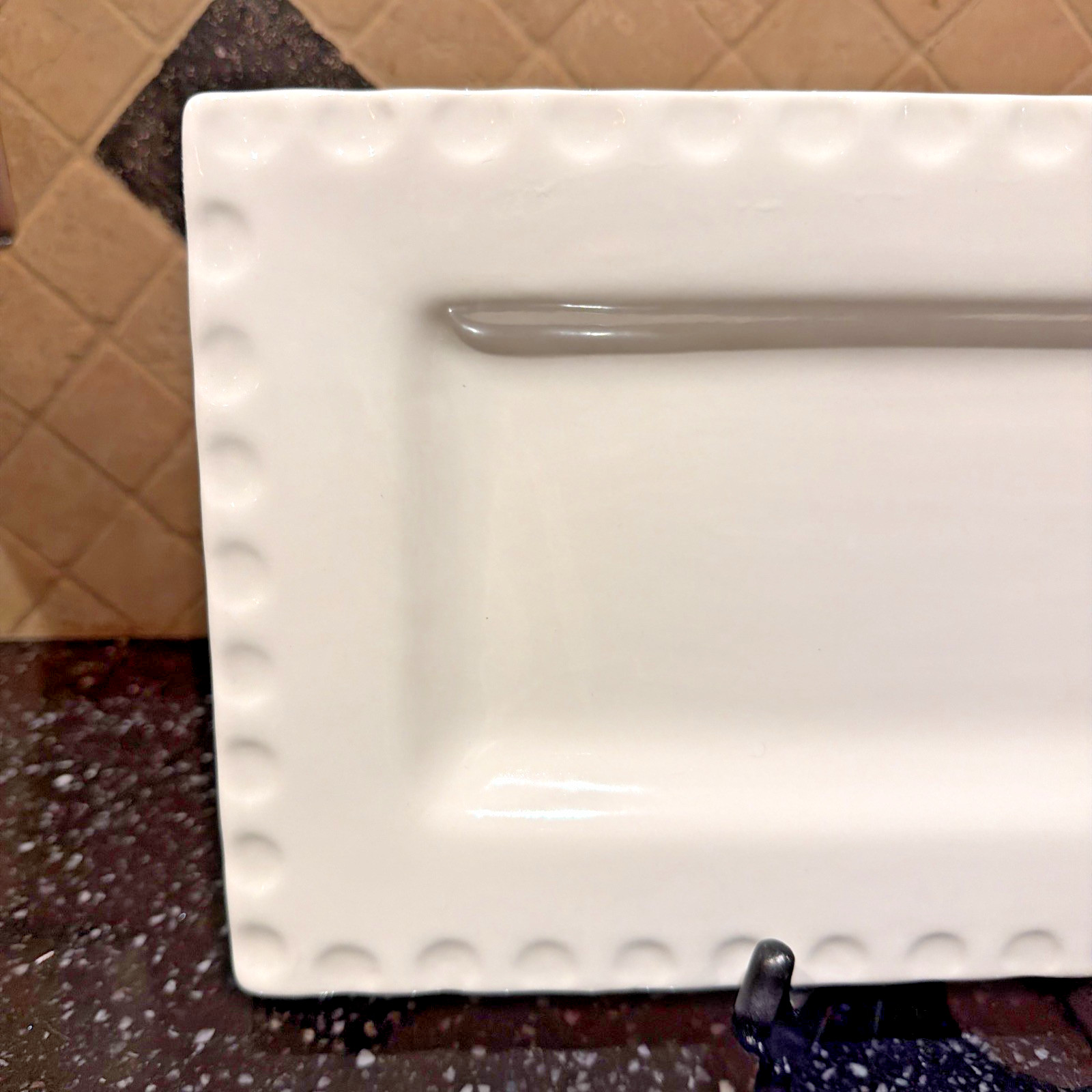 Southern Living Dress Me Up Rectangular Platter Holes to add Ribbon 13.75″x7.75″