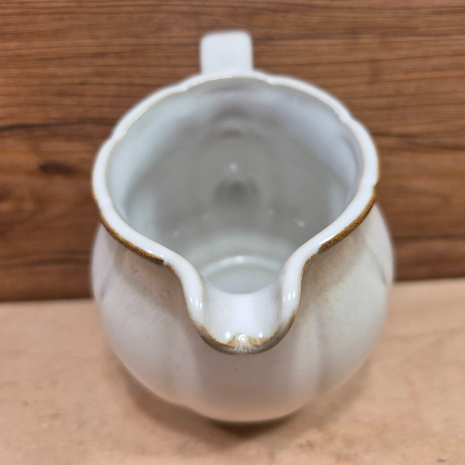 Mikasa Stoneware Fluted Shells Creamer & Sugar Bowl Japan Made Rare JB000 Set